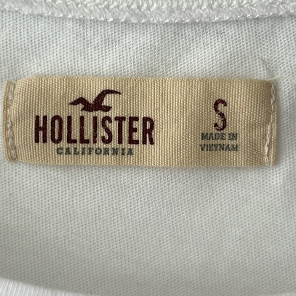 Holister Women’s Muscle Tank Tee S Graphic-Not All Who Wander Are Lost-Pullover - Picture 3 of 13